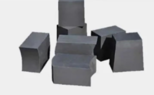 Alumina Magnesia Carbon Brick